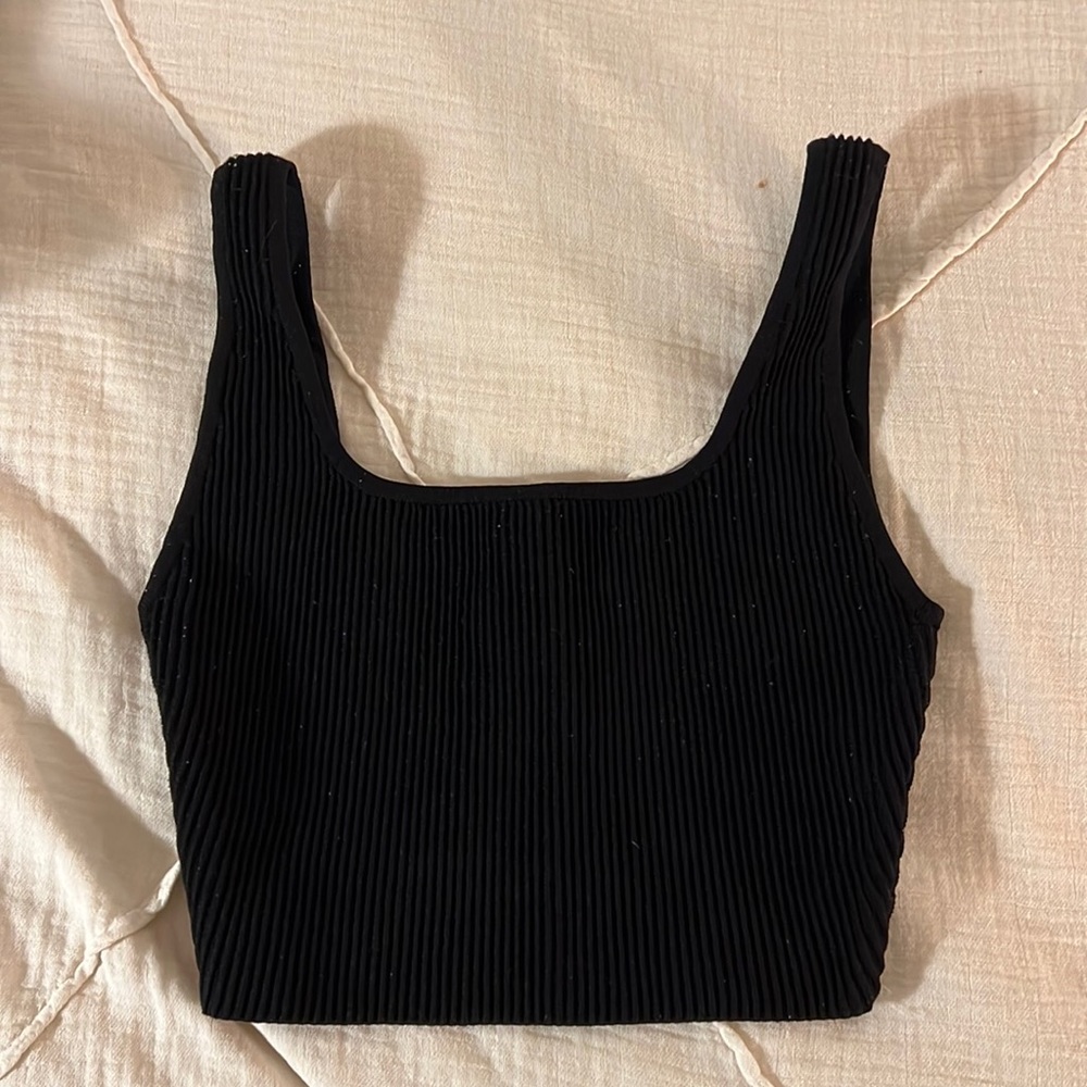 Sculpt knit squareneck cropped tank